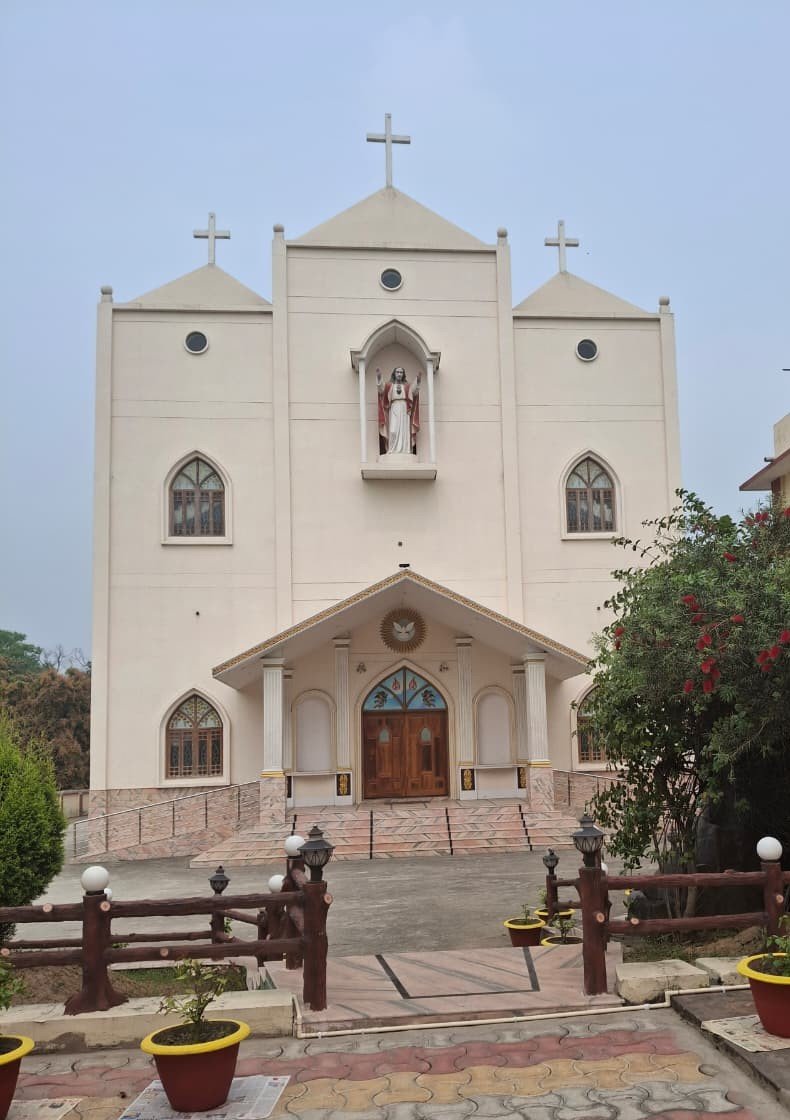 sant pushpa mission, hata 